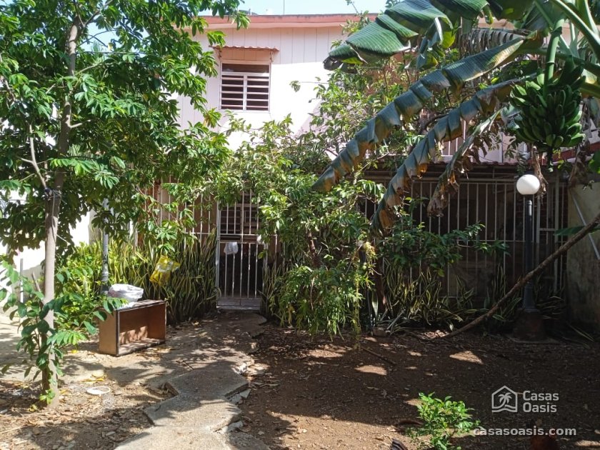 Casa de 4 habitaciones en venta en Siboney - Playa, Playa, La Habana