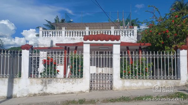Casa de 5 habitaciones en venta en San Francisco de Paula, San Miguel del Padrón, La Habana