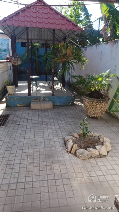 Casa de 5 habitaciones en venta en San Francisco de Paula, San Miguel del Padrón, La Habana