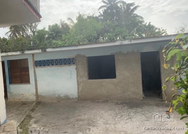 Casa Independiente de 6 habitaciones en venta en Jaimanitas, Playa, La Habana - 8