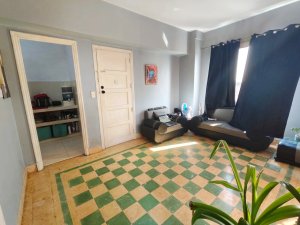 Apartamento de 2 habitaciones en venta en Santos Suárez, Diez de Octubre, La Habana - Miniatura 2