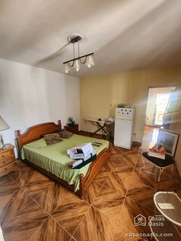 Casa de 4 habitaciones en venta en Palatino, Cerro, La Habana