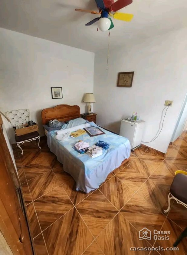 Casa de 4 habitaciones en venta en Palatino, Cerro, La Habana