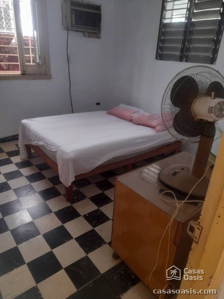 Casa Independiente de 3 habitaciones en venta en Miramar, Playa, La Habana - 3
