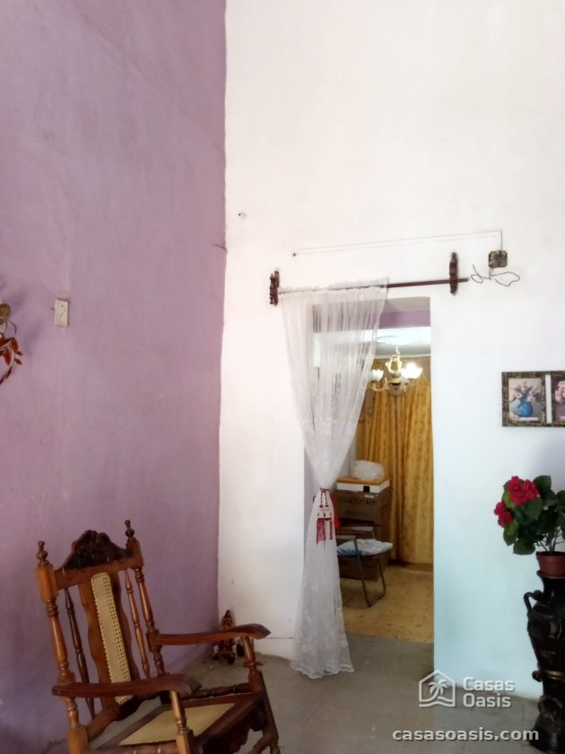 Casa de 3 habitaciones en venta en Catedral, Habana Vieja, La Habana