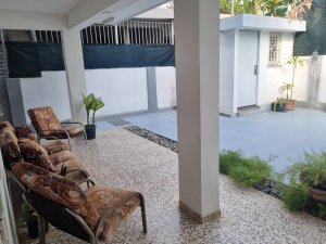 Casa Independiente de 4 habitaciones en venta en Alturas de La Lisa, La Lisa, La Habana - Miniatura 4