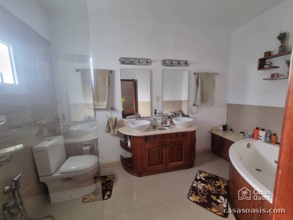Casa Independiente de 4 habitaciones en venta en Alturas de La Lisa, La Lisa, La Habana - 20