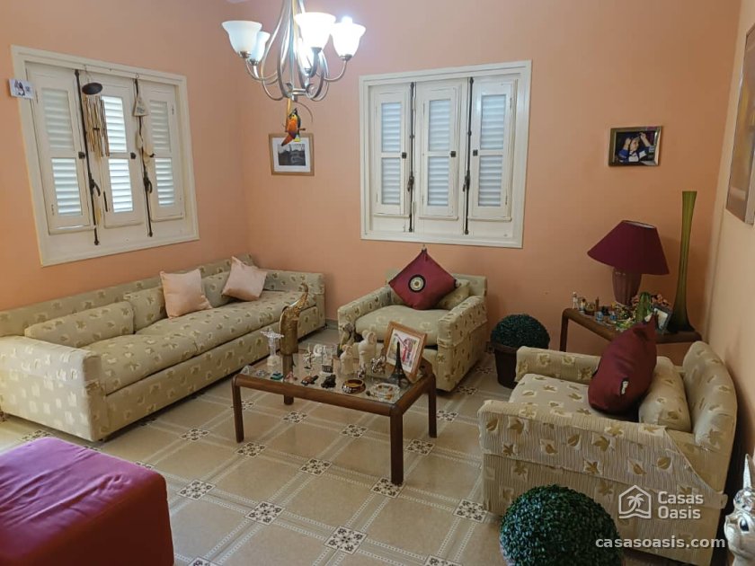 Casa Independiente de 3 habitaciones en venta en Miramar, Playa, La Habana
