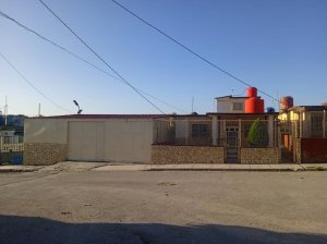 Casa Independiente de 3 habitaciones en venta en San Miguel del Padrón, La Habana - Miniatura 6