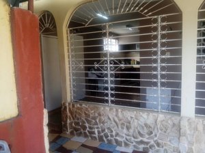 Casa Independiente de 3 habitaciones en venta en San Miguel del Padrón, La Habana - Miniatura 8