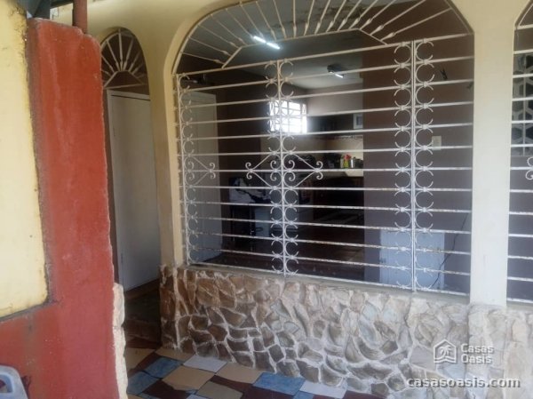 Casa Independiente de 3 habitaciones en venta en San Miguel del Padrón, La Habana - 8