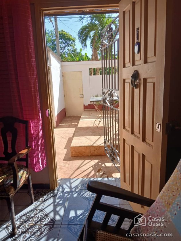Duplex with 3 bedrooms for sale in Ampliación Almendares, Playa, La Habana