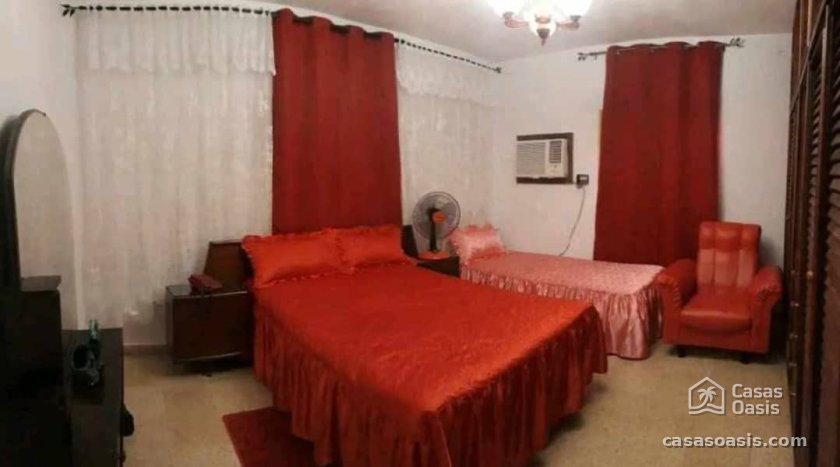 Duplex with 3 bedrooms for sale in Ampliación Almendares, Playa, La Habana