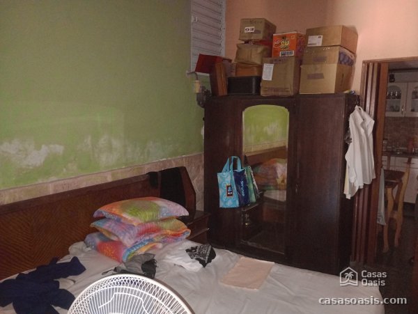Biplanta de 4 habitaciones en venta en Vedado, Plaza de la Revolución, La Habana - 3