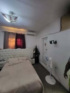 Casa Independiente de 4 habitaciones en venta en Elena, La Lisa, La Habana - Miniatura 4