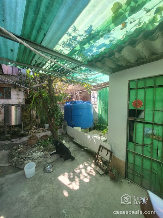 Casa Independiente de 4 habitaciones en venta en Elena, La Lisa, La Habana