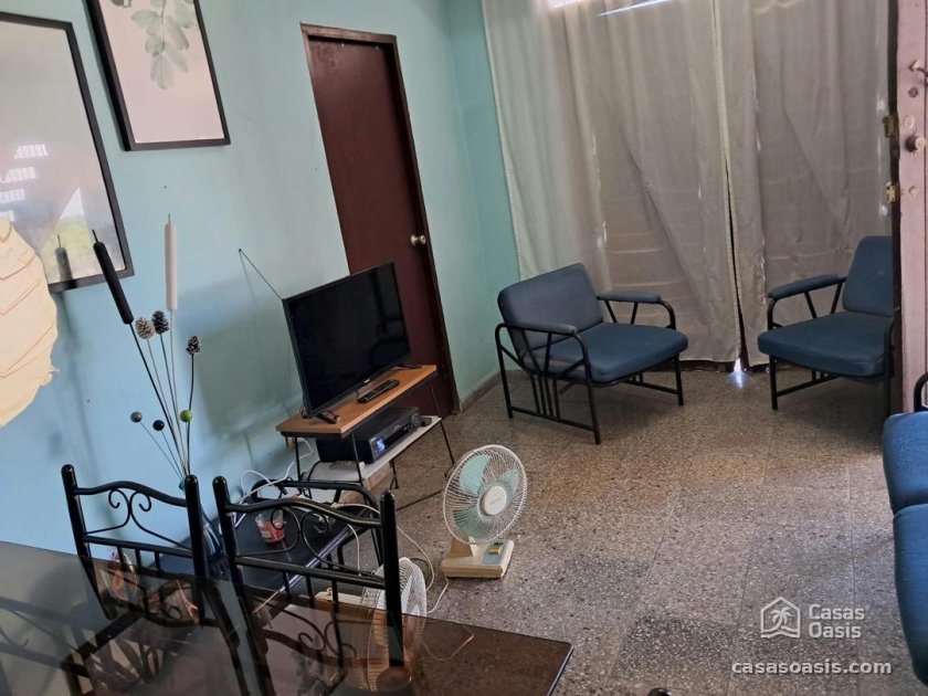 Apartamento de 3 habitaciones en venta en Casino Deportivo, Cerro, La Habana