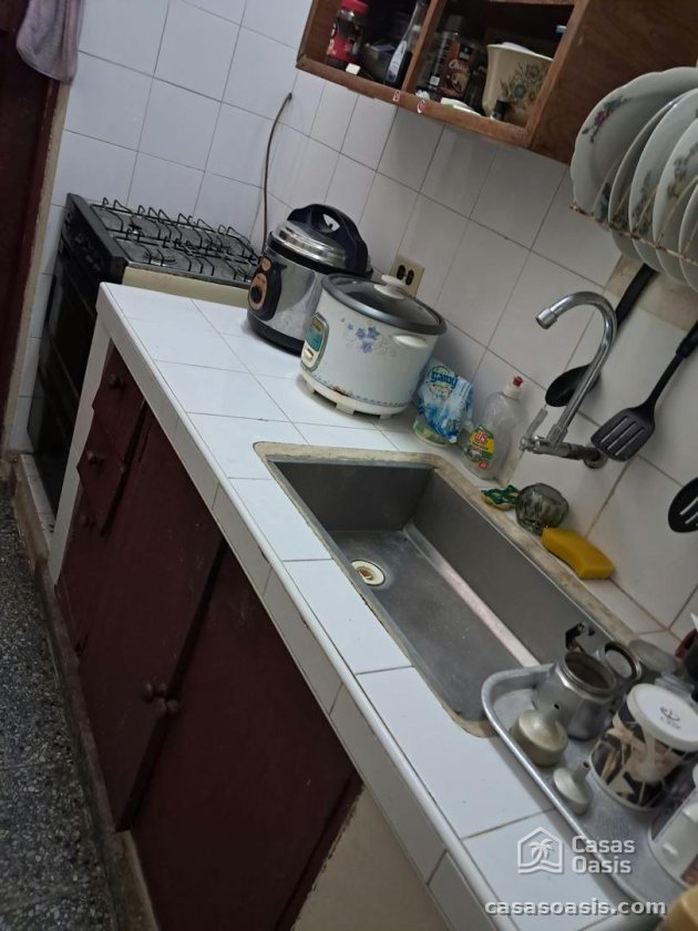 Apartamento de 3 habitaciones en venta en Casino Deportivo, Cerro, La Habana