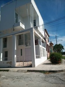 Casa Independiente de 3 habitaciones en venta en Santos Suárez, Diez de Octubre, La Habana - Miniatura 12