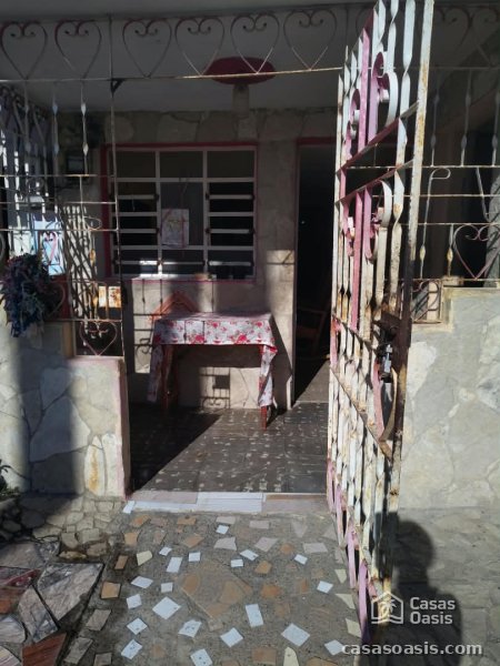 Casa de 5 habitaciones en venta en Centro, Guantánamo