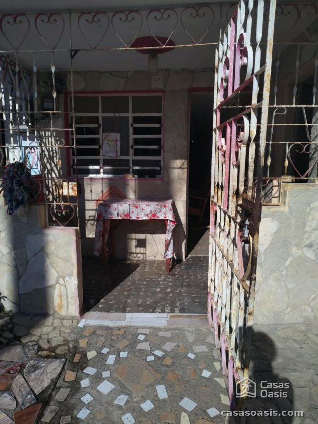 Casa de 5 habitaciones en venta en Centro, Guantánamo