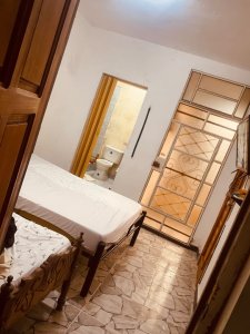 Casa Independiente de 6 habitaciones en venta en Diez de Octubre, La Habana - Miniatura 13
