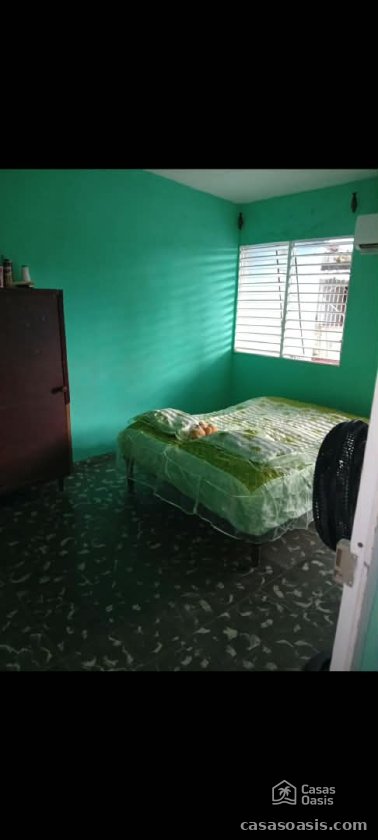 Biplanta de 3 habitaciones en venta en Lotería, Cotorro, La Habana