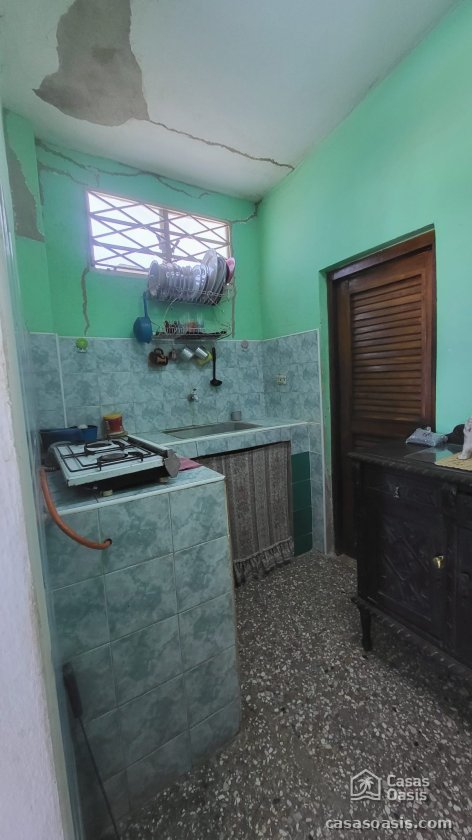Biplanta de 3 habitaciones en venta en Lotería, Cotorro, La Habana