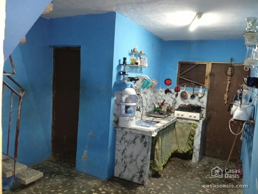 Biplanta de 3 habitaciones en venta en Lotería, Cotorro, La Habana