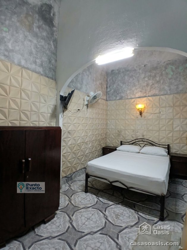 Casa de 4 habitaciones en venta en Colón, Centro Habana, La Habana