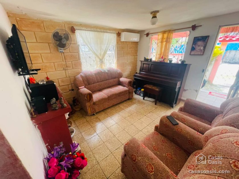Casa Independiente de 2 habitaciones en venta en Habana Nueva, Guanabacoa, La Habana