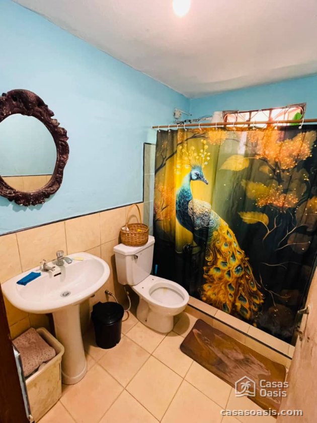 Casa Independiente de 2 habitaciones en venta en Habana Nueva, Guanabacoa, La Habana