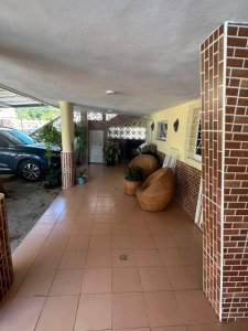 Casa Independiente de 5 habitaciones en venta en Guanabo, Habana del Este, La Habana - Miniatura 4