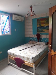 Casa Independiente de 3 habitaciones en venta en Santa Fe, Playa, La Habana - Miniatura 5