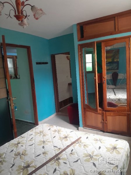 Casa Independiente de 3 habitaciones en venta en Santa Fe, Playa, La Habana - 9