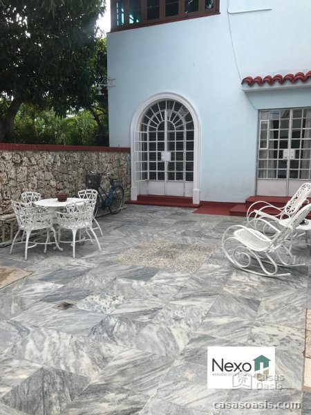Casa Colonial de 4 habitaciones en venta en Miramar, Playa, La Habana - 15