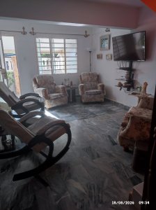 Casa Independiente de 3 habitaciones en venta en Río Verde, Boyeros, La Habana - Miniatura 3