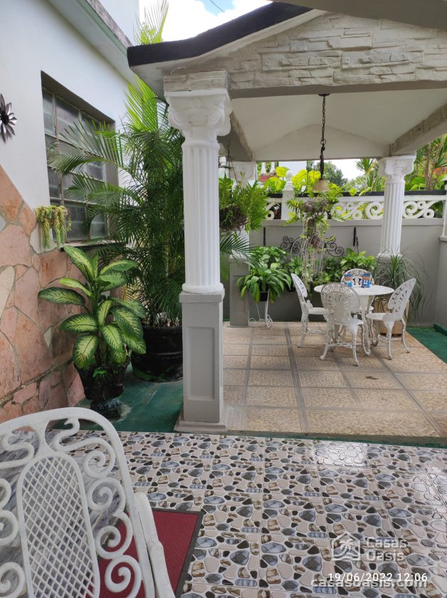 Casa Independiente de 3 habitaciones en venta en Río Verde, Boyeros, La Habana