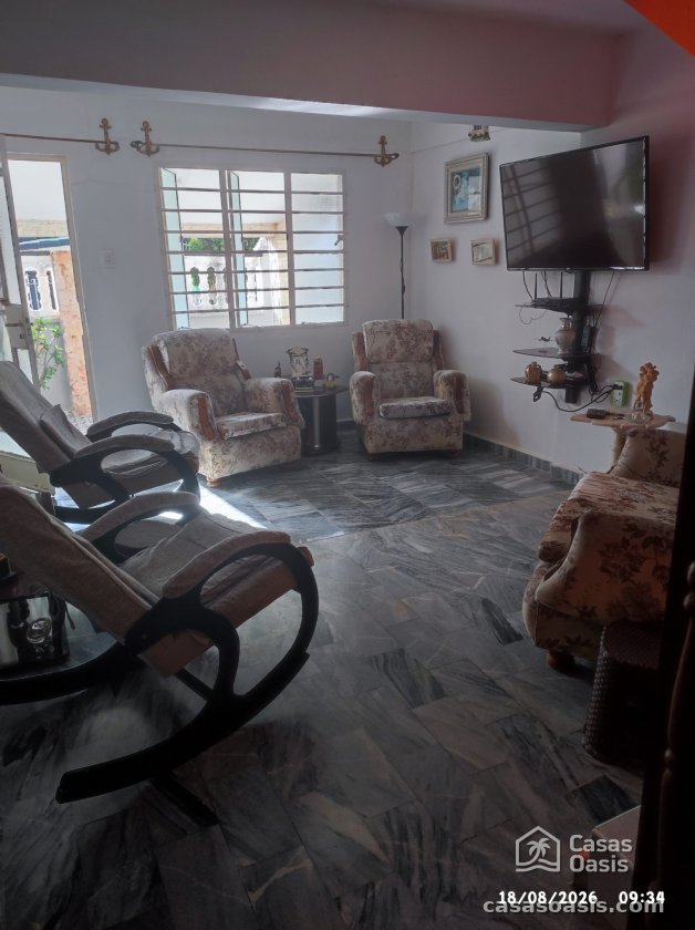 Casa Independiente de 3 habitaciones en venta en Río Verde, Boyeros, La Habana