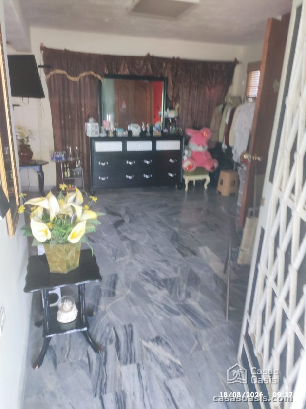 Casa Independiente de 3 habitaciones en venta en Río Verde, Boyeros, La Habana