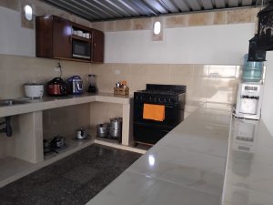 Casa Independiente de 4 habitaciones en venta en Guanabo, Habana del Este, La Habana - Miniatura 11