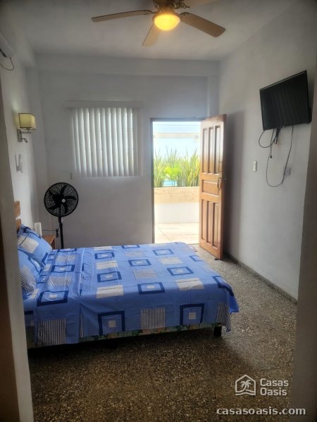 Casa Independiente de 4 habitaciones en venta en Guanabo, Habana del Este, La Habana - 12