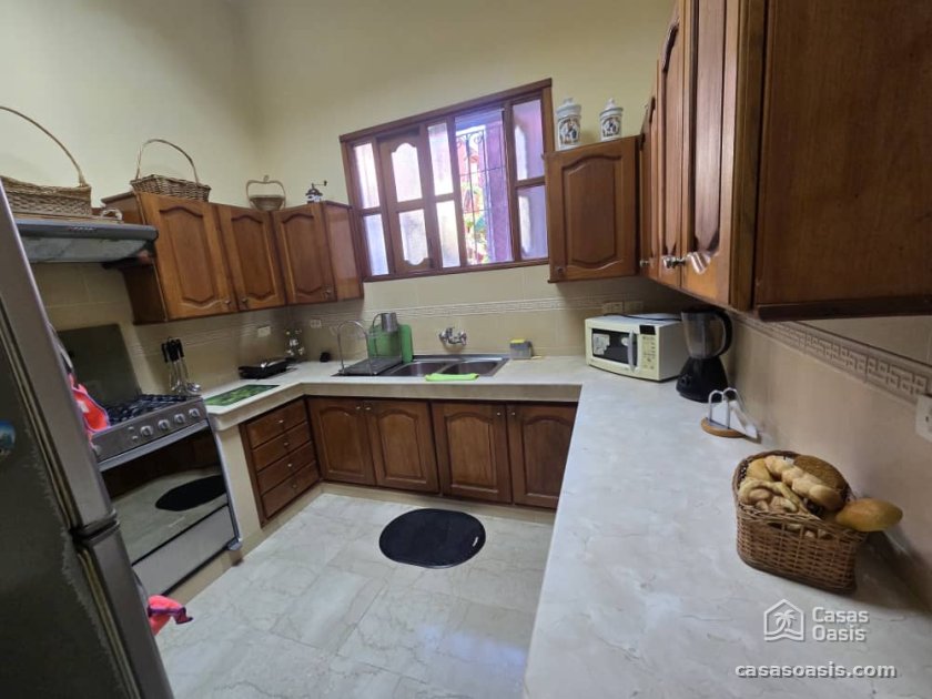 Casa de 4 habitaciones en venta en Plaza, Plaza de la Revolución, La Habana