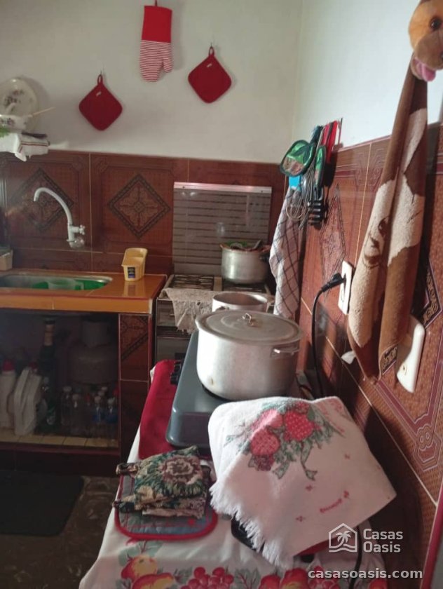 Apartamento de 2 habitaciones en venta en Camilo Cienfuegos, Habana del Este, La Habana