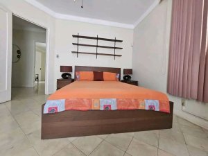 Casa Independiente de 6 habitaciones en venta en Miramar, Playa, La Habana - Miniatura 12