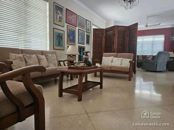 Casa Independiente de 6 habitaciones en venta en Miramar, Playa, La Habana - 10