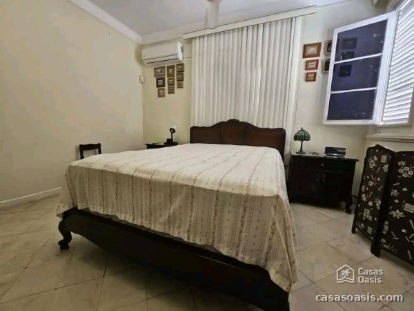 Casa Independiente de 6 habitaciones en venta en Miramar, Playa, La Habana - 11