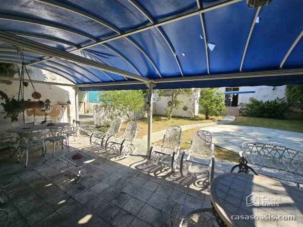 Casa Independiente de 6 habitaciones en venta en Miramar, Playa, La Habana - 9