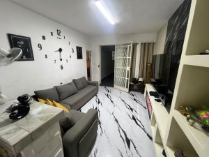 Biplanta de 4 habitaciones en venta en Diez de Octubre, La Habana - Miniatura 6
