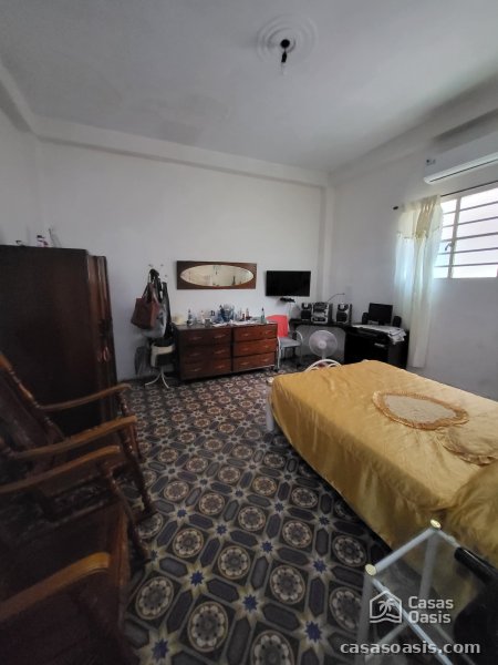 Biplanta de 5 habitaciones en venta en Playa, La Habana - 6